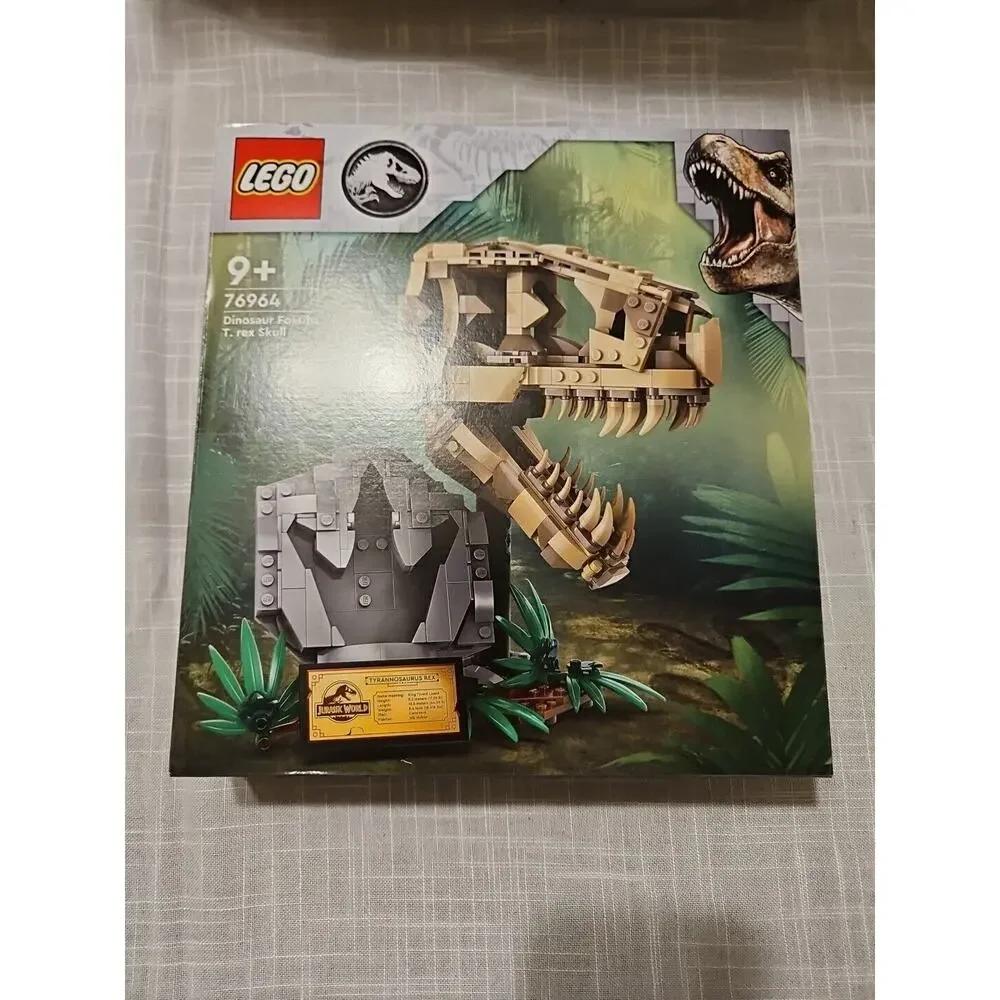 LEGO Jurassic World: Dinosaur Fossils: T. Rex Skull (76964) NEW SEALED AGES 9+ - Picture 1 of 2